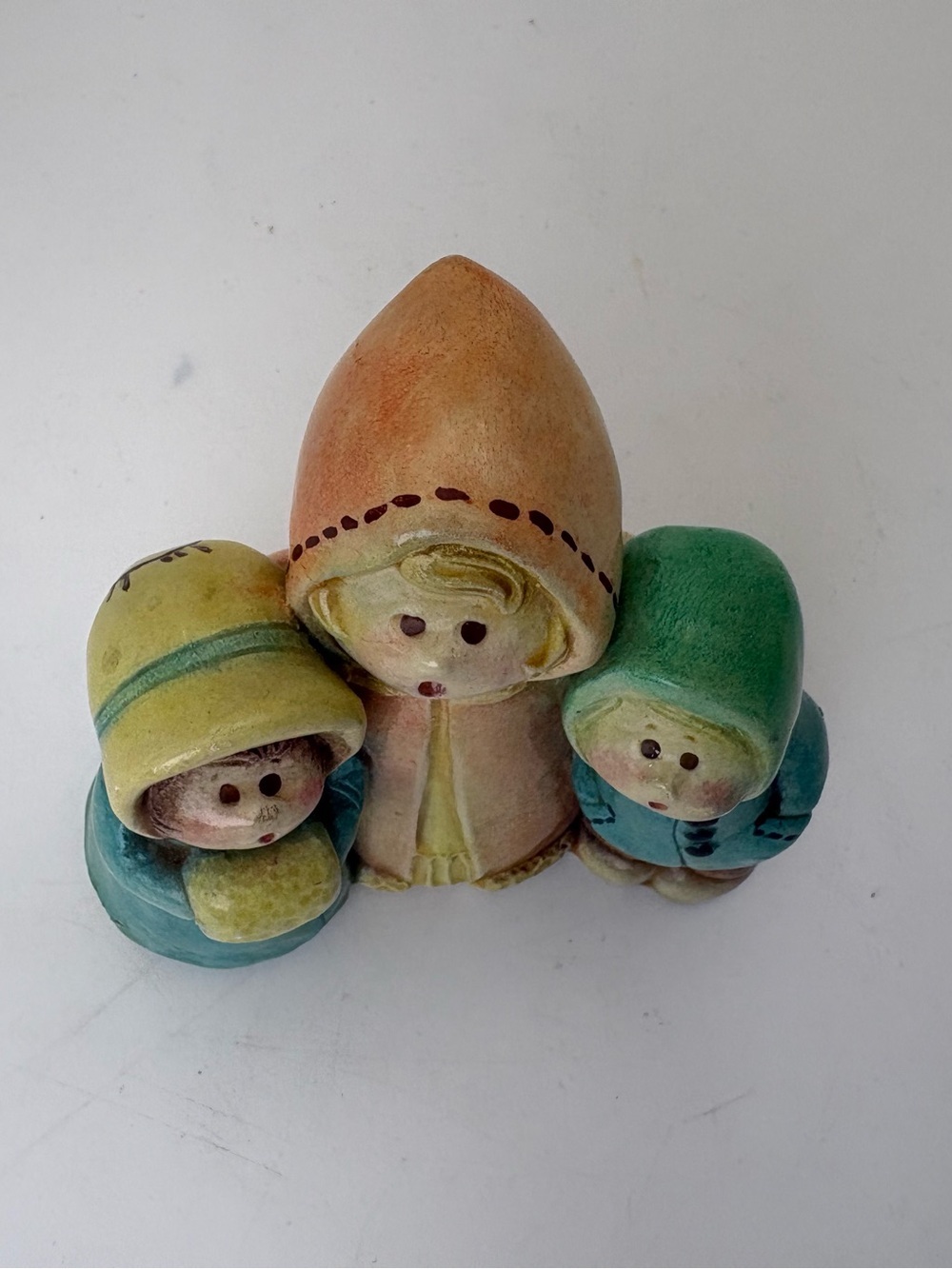 Hand-Painted Ceramic Carolers Figurine - Teal & Peach Holiday Accent - Picture 4 of 13